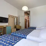 Vegas Hotel