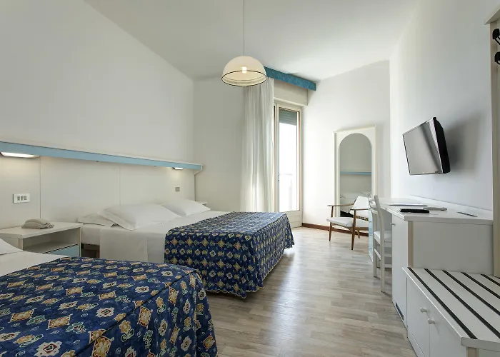 斯皮纳里酒店 酒店 利多迪迪耶索洛