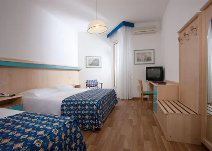 酒店 斯皮纳里酒店 3*