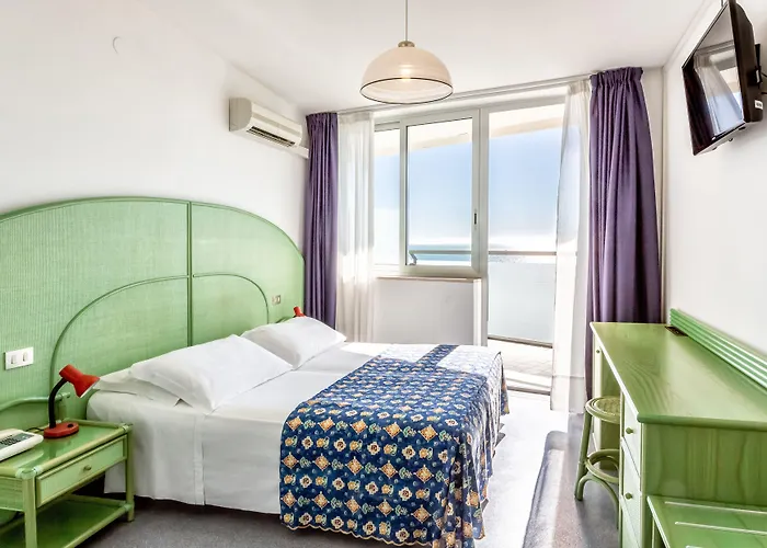 斯皮纳里酒店 利多迪迪耶索洛