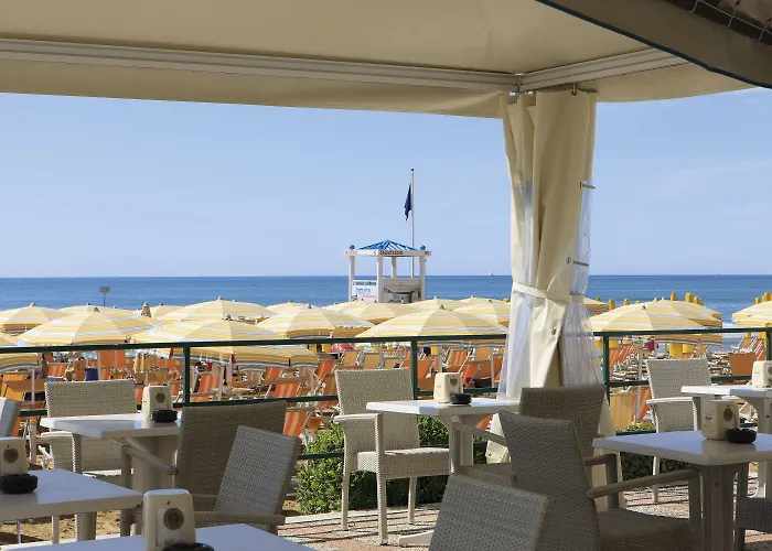 酒店 斯皮纳里酒店 3*