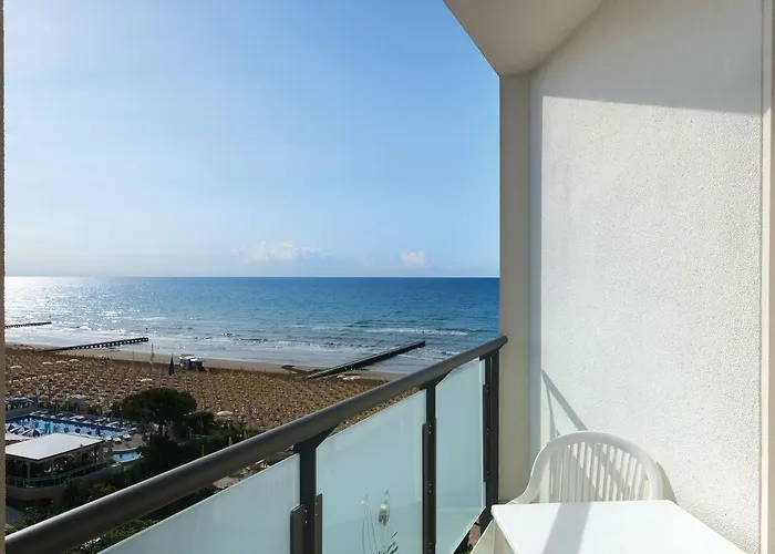 斯皮纳里酒店 3*