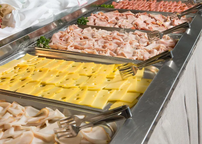 斯皮纳里酒店 酒店 3*